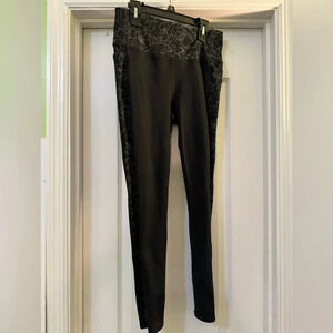 Skechers Los Angeles Black Leggings